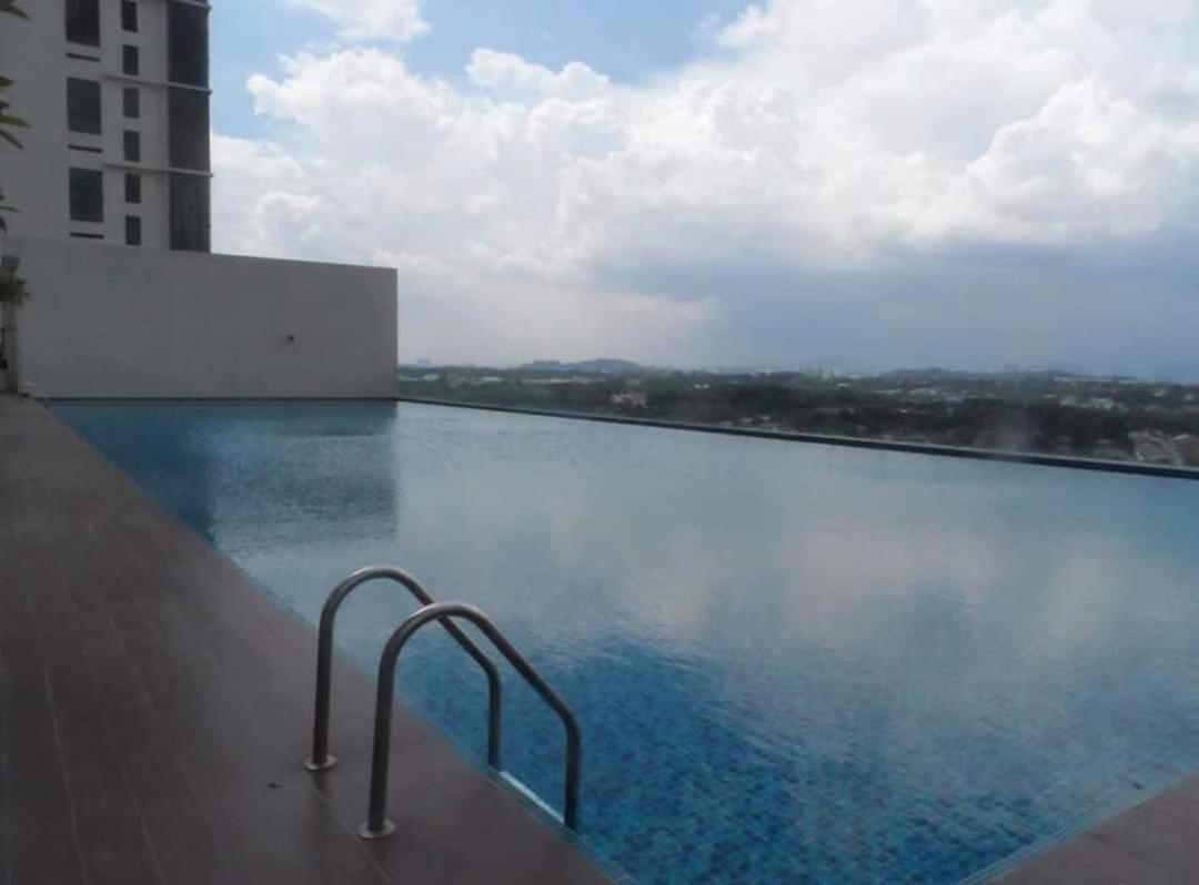 Apartmán Mhb 30 Sulte Evo Soho Bandar Baru Bangi Free Netflix And Wifi Exteriér fotografie